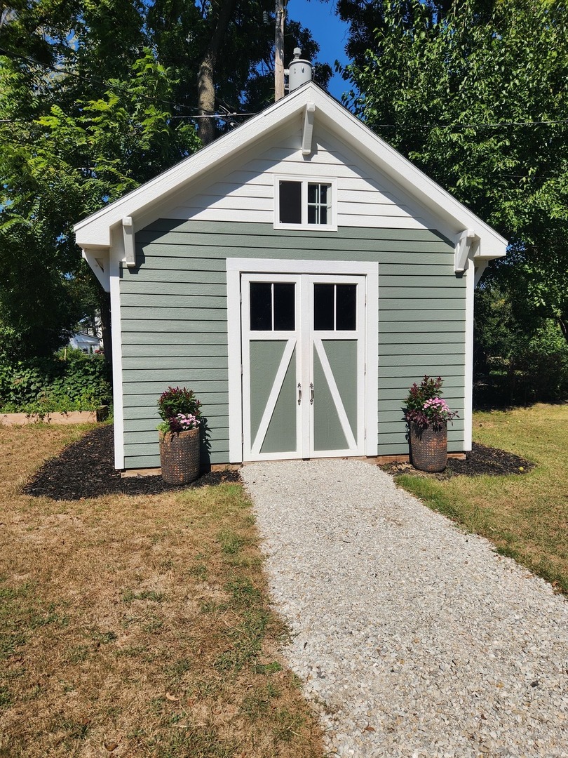 25542 W Dressel Road