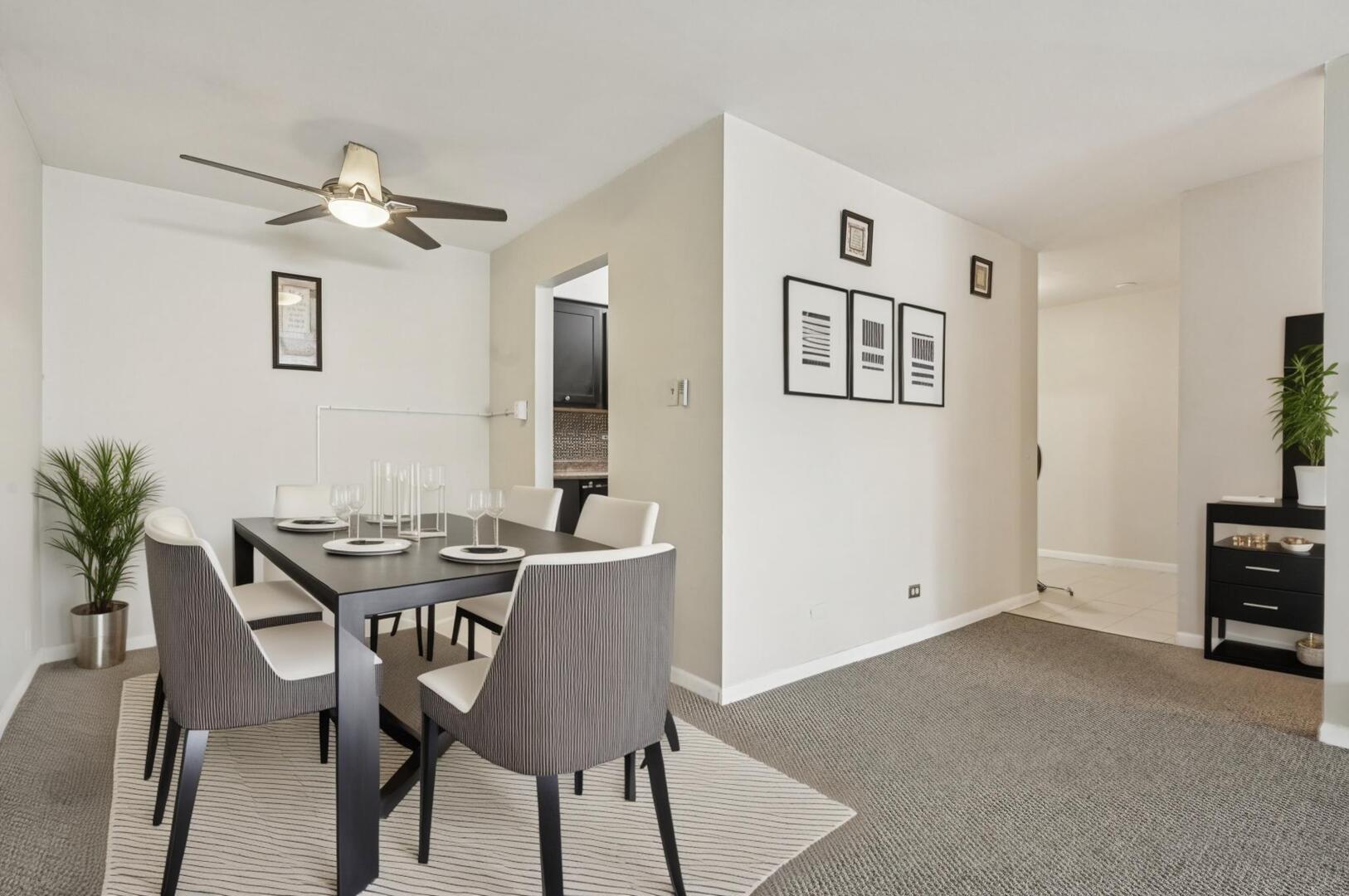 433 S Lombard Avenue Unit: 33