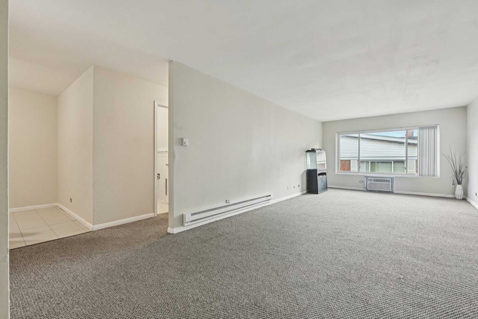 433 S Lombard Avenue Unit: 33