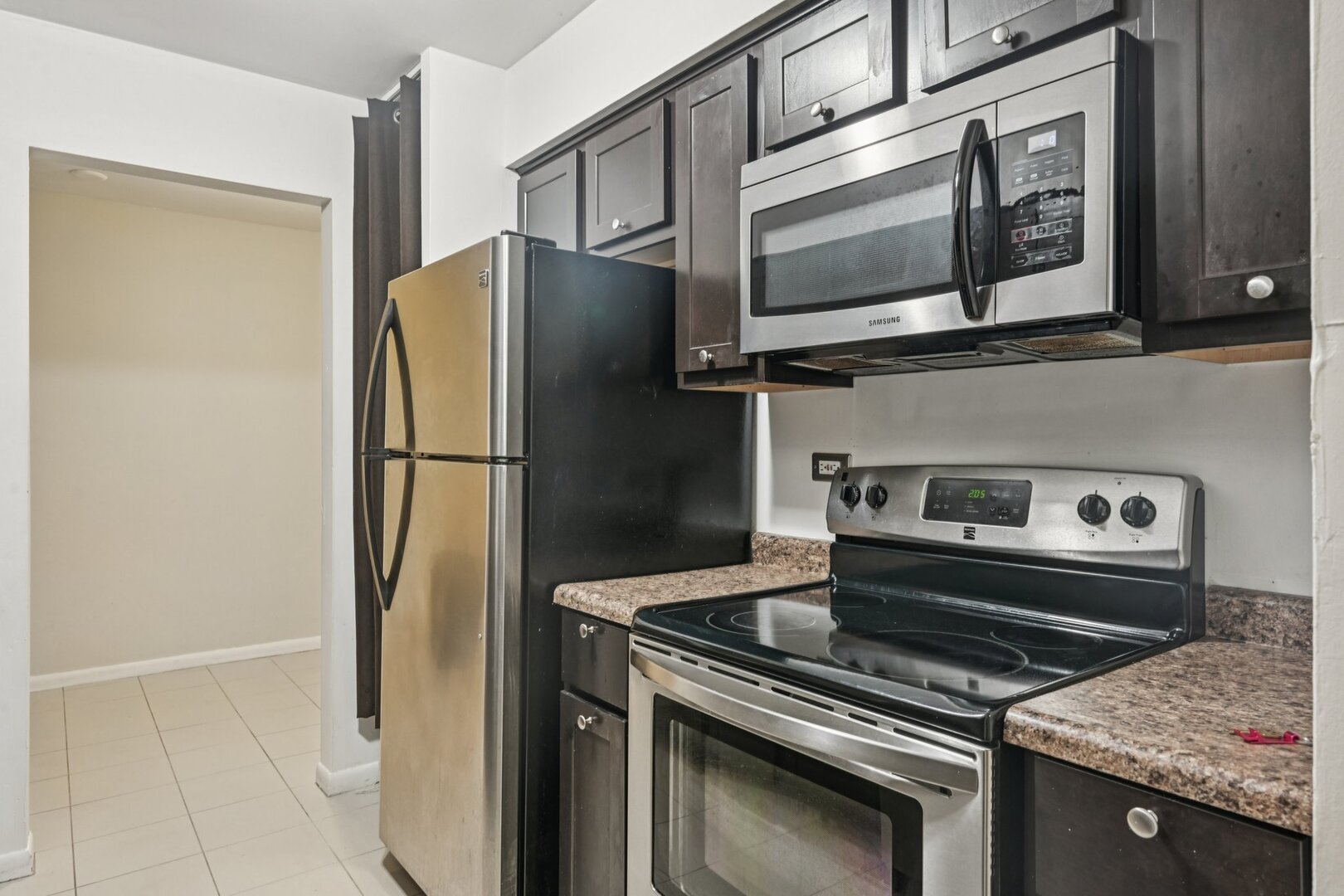433 S Lombard Avenue Unit: 33