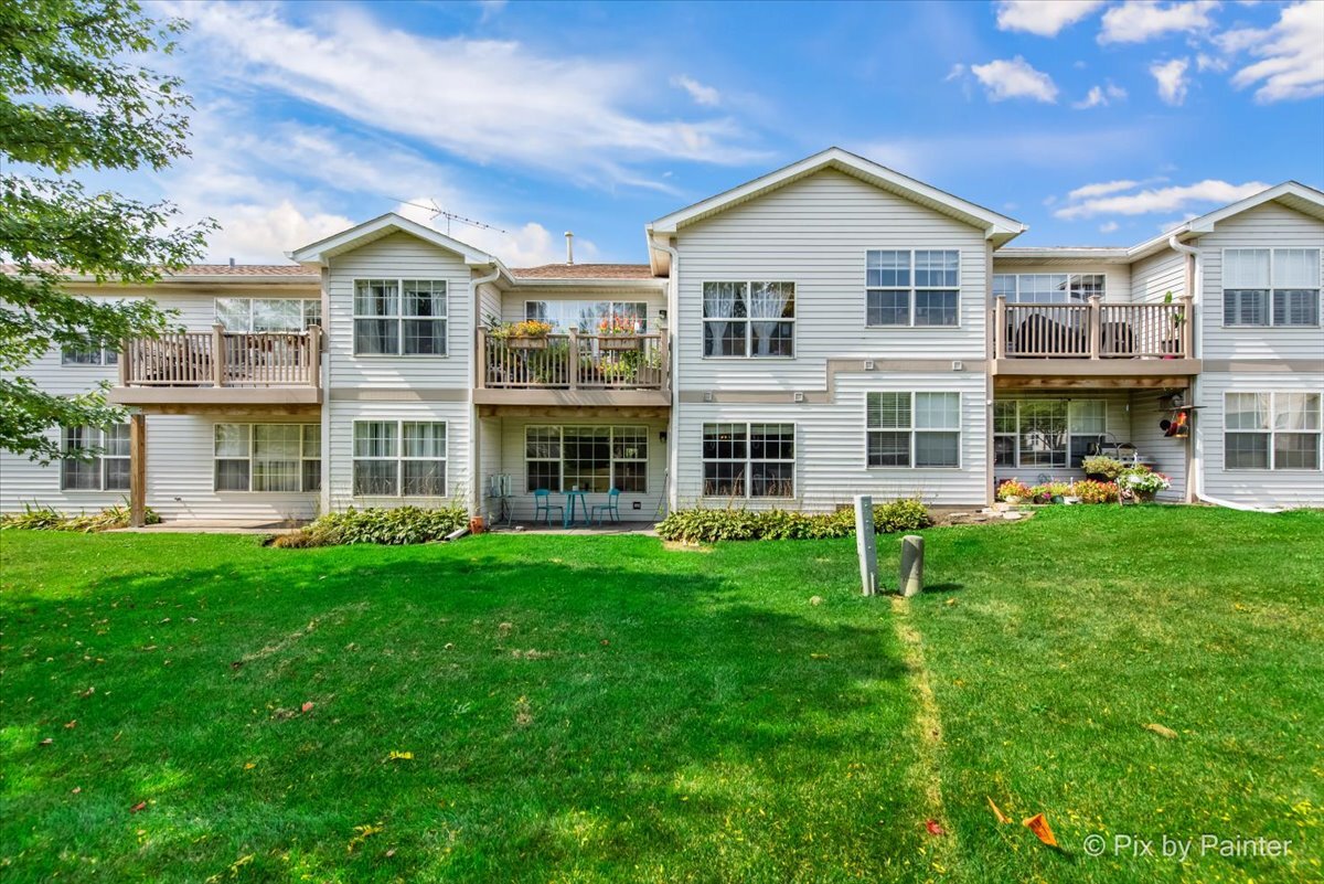 1316 N Red Oak Circle Unit: 2