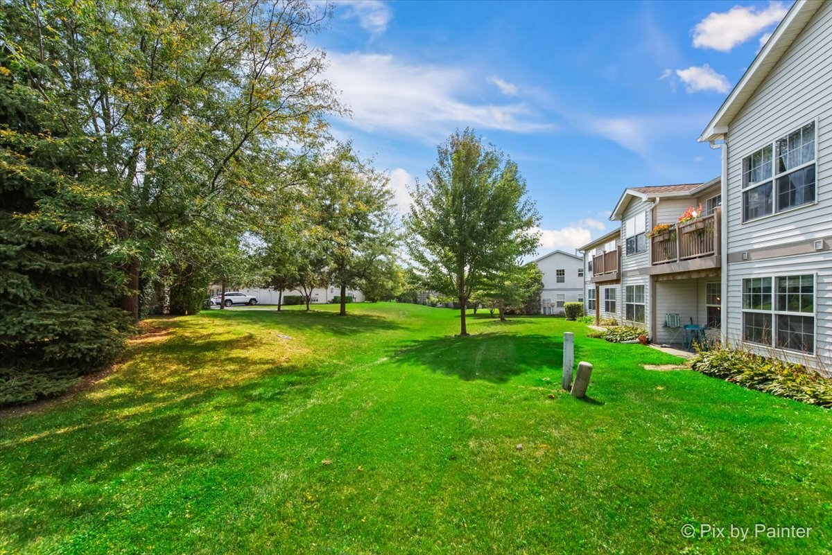 1316 N Red Oak Circle Unit: 2