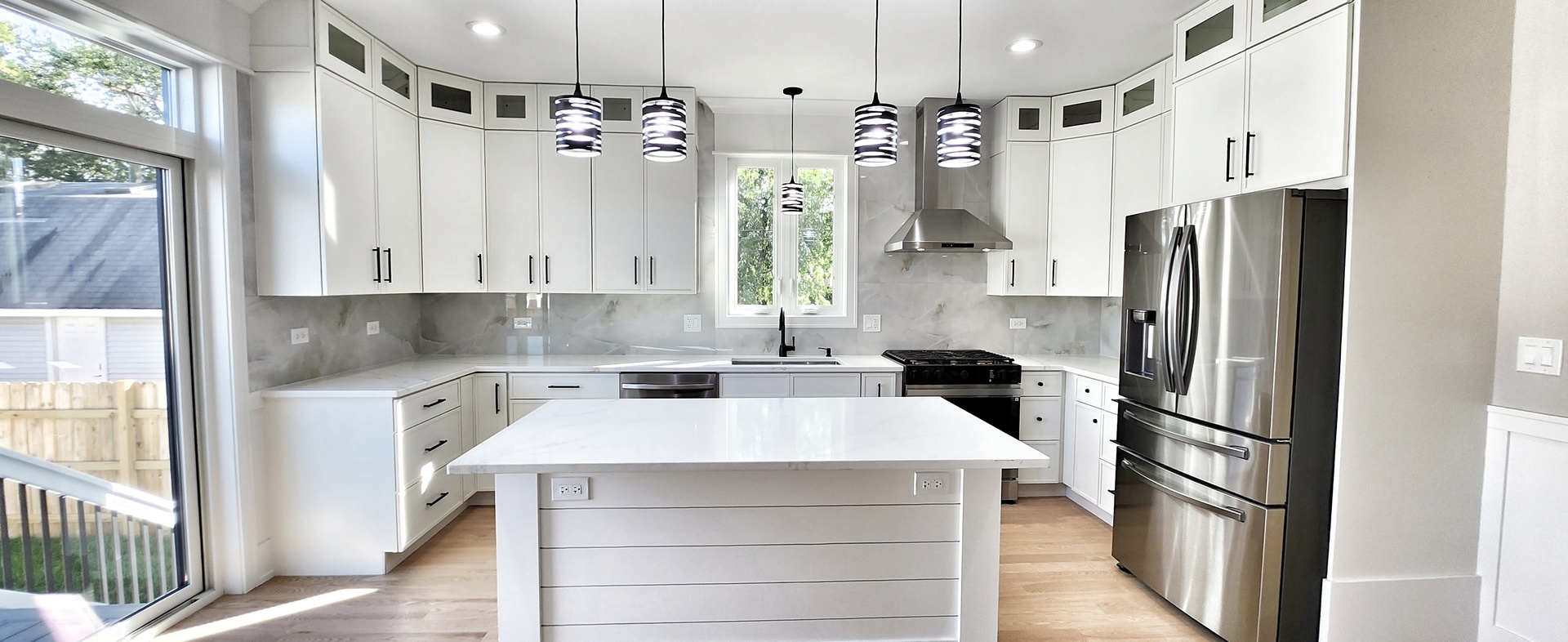 5605 N Overhill Avenue