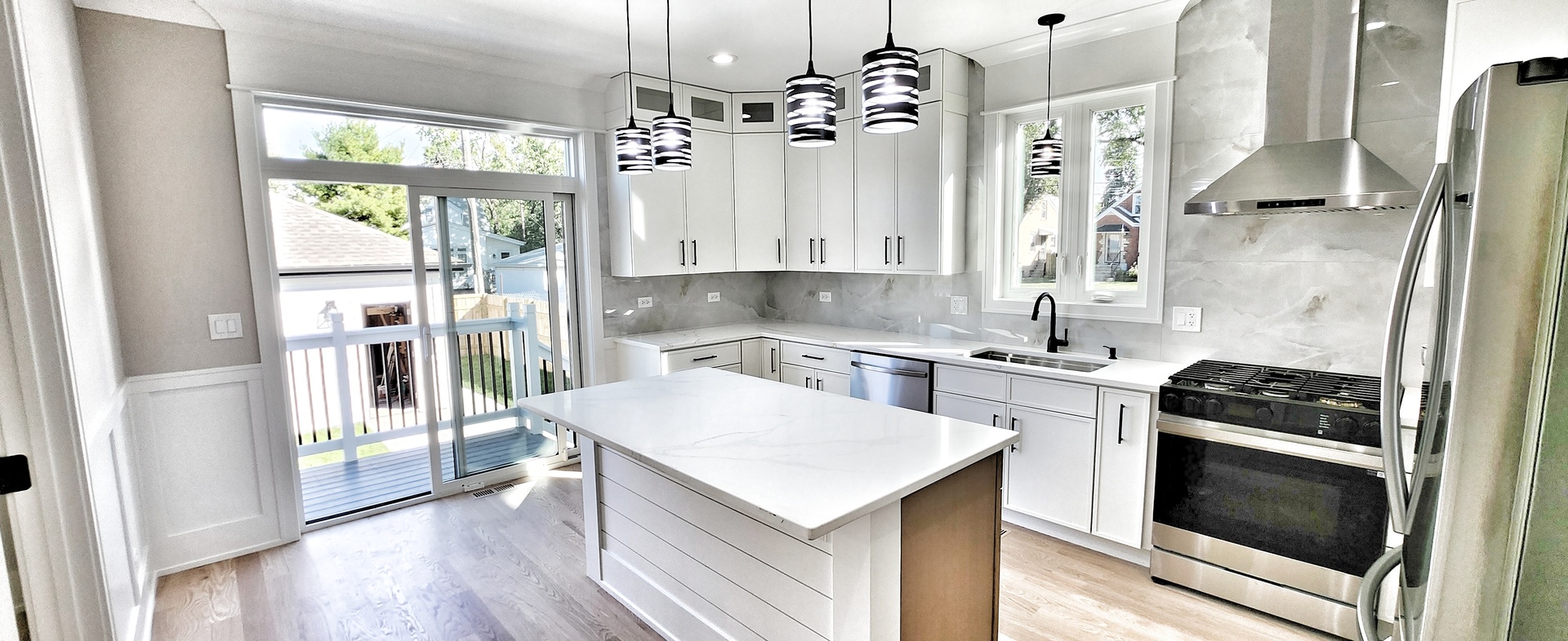 5605 N Overhill Avenue