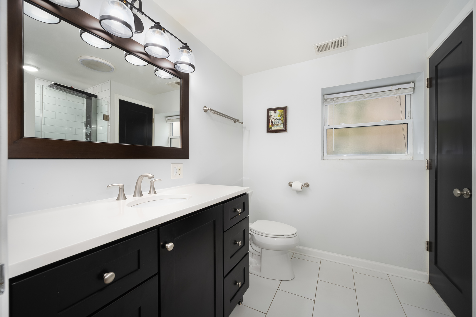 5531 N Campbell Avenue Unit: 1A