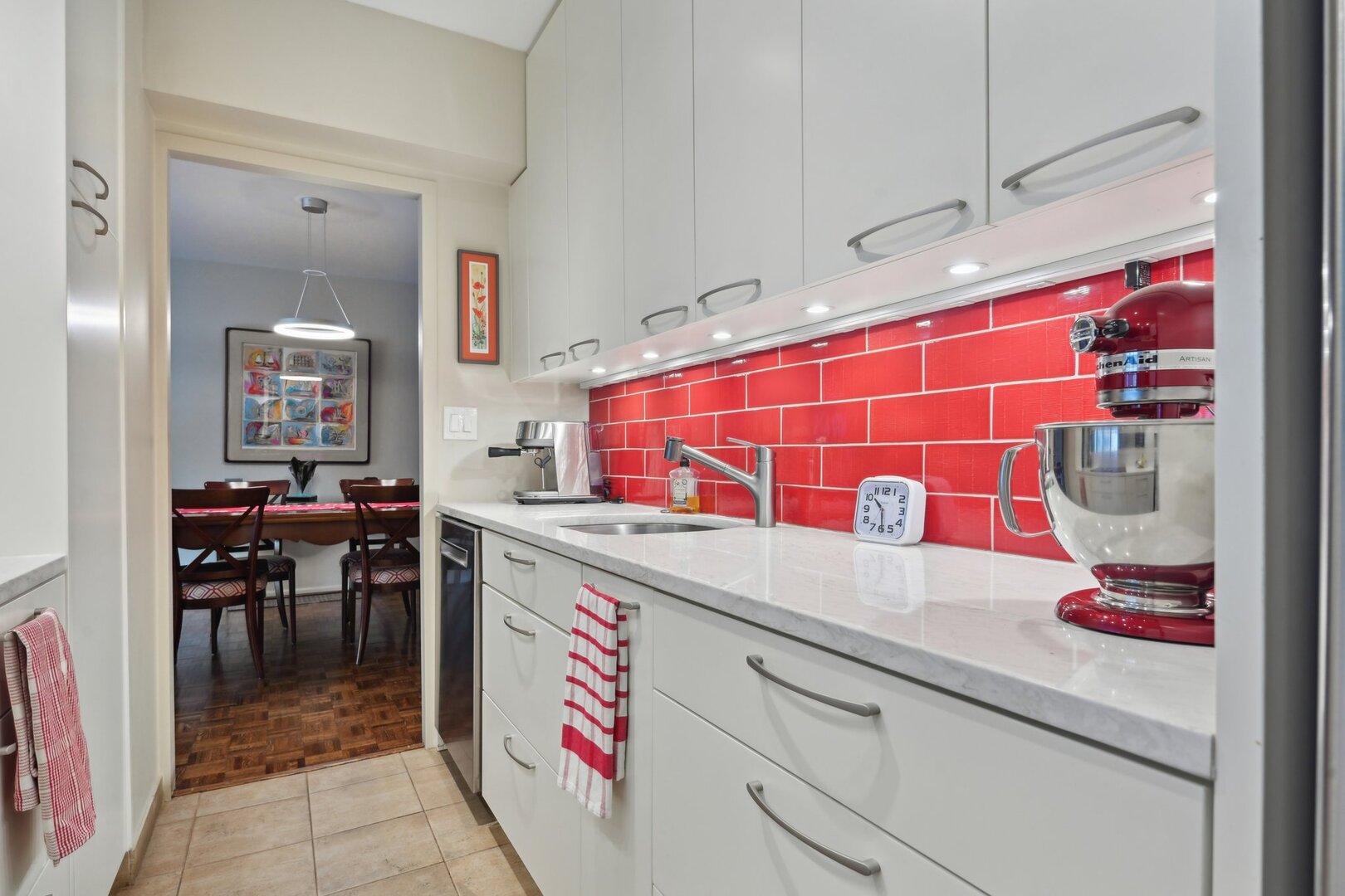 1325 N State Parkway Unit: 8E