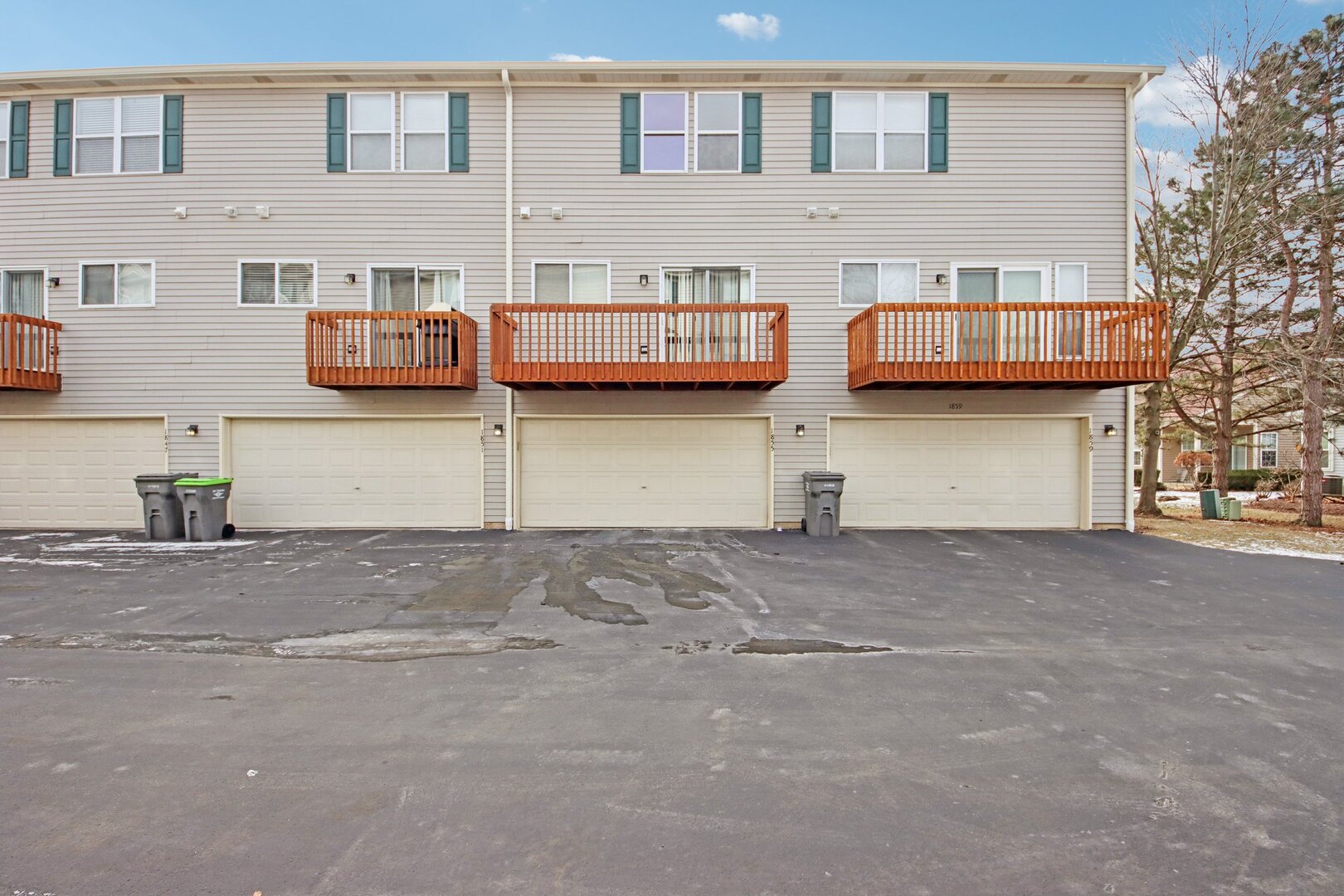 1855 Grandview Place