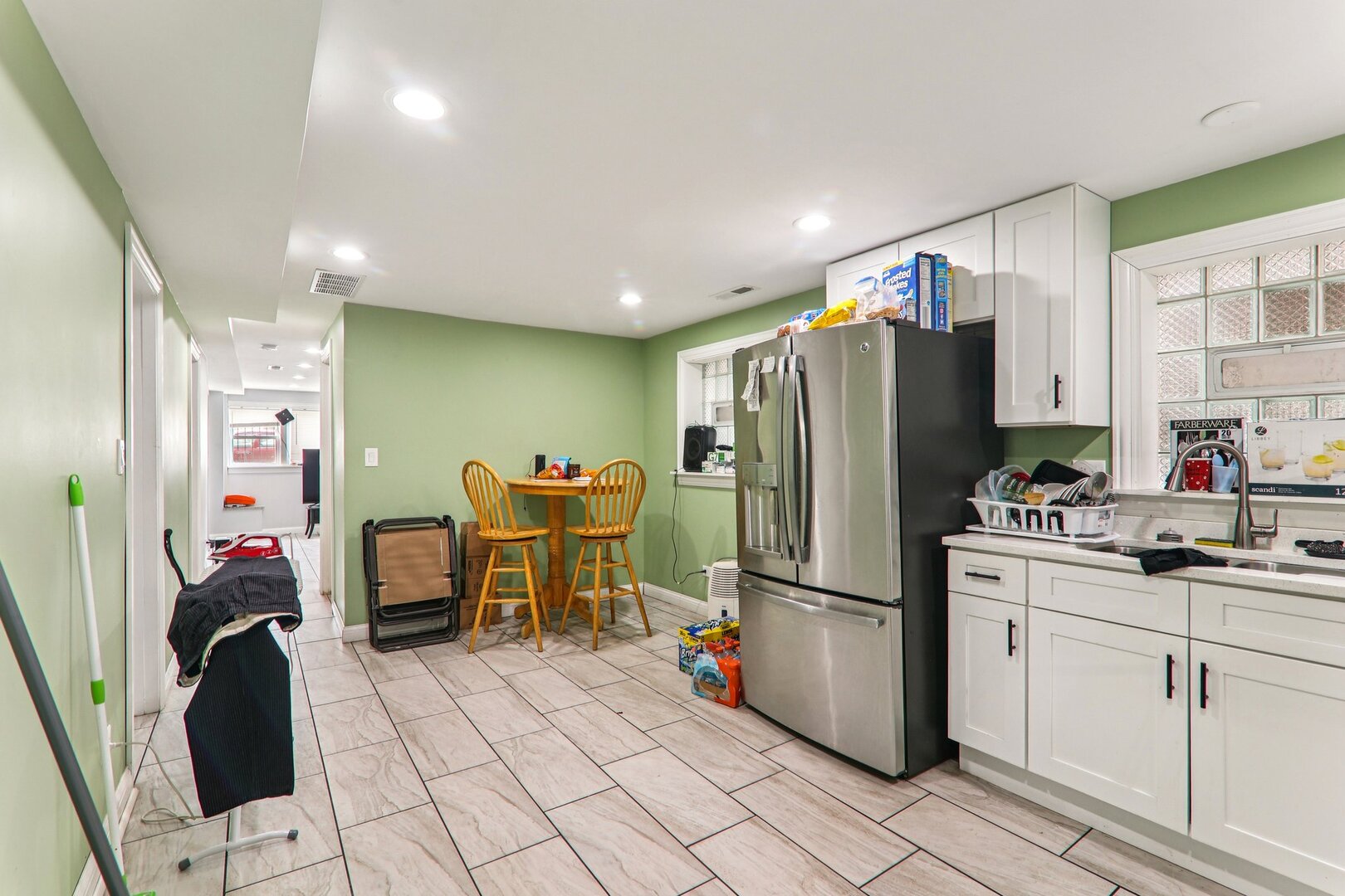 6217 S Seeley Avenue