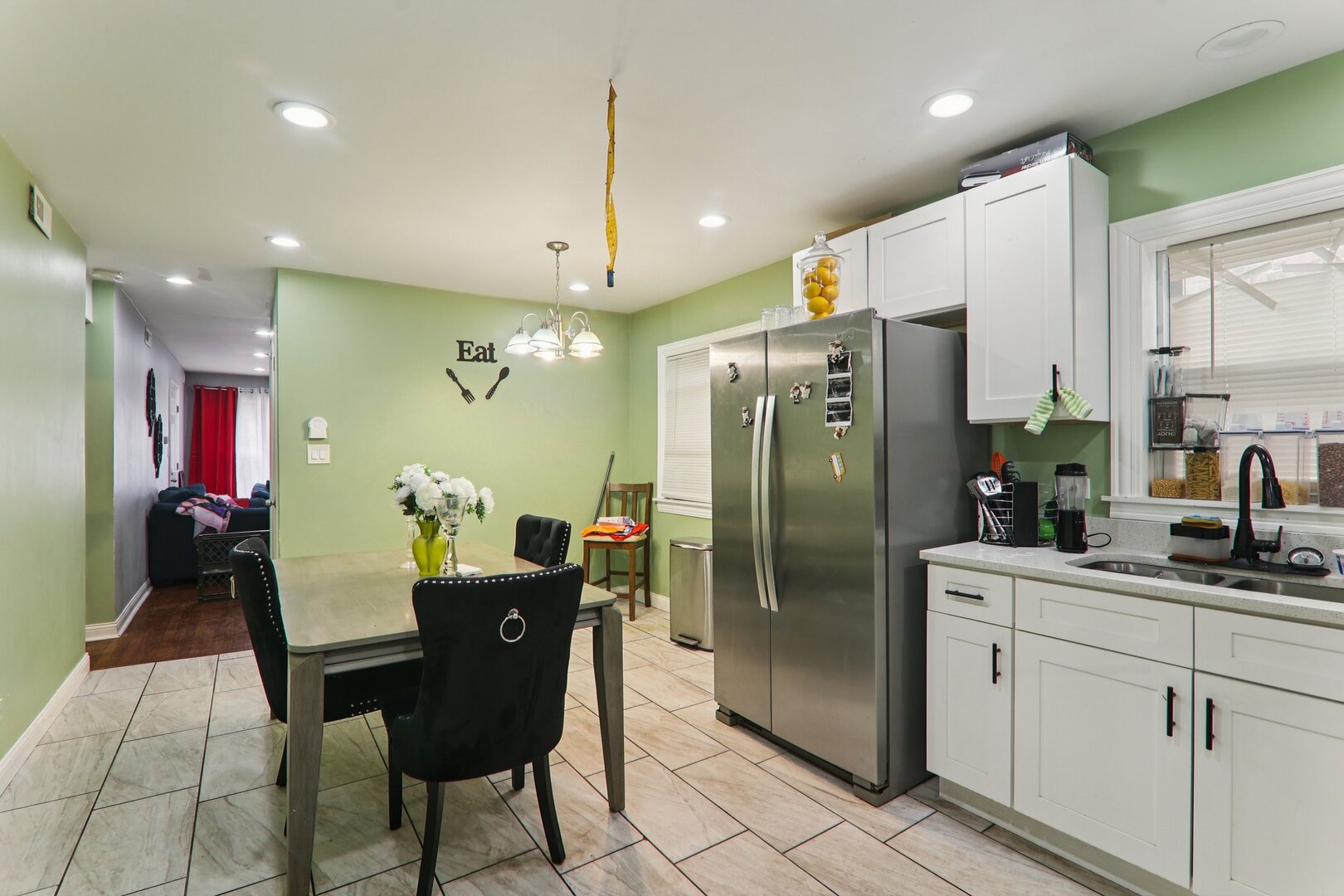 6217 S Seeley Avenue