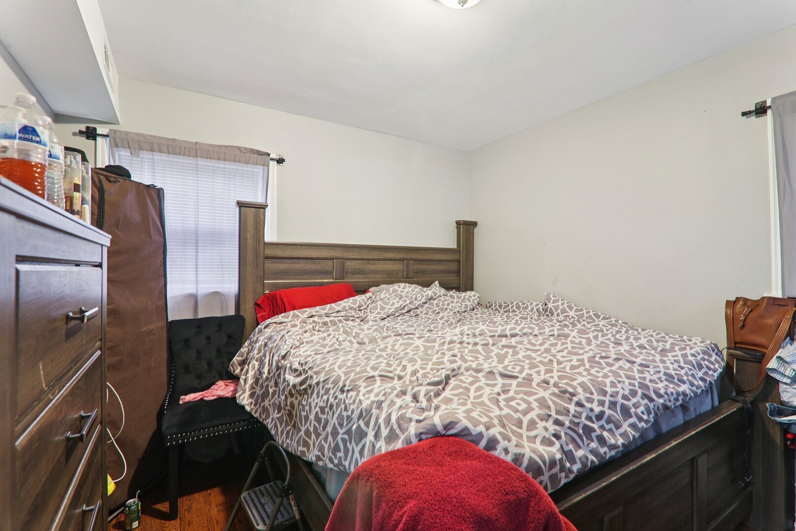 6217 S Seeley Avenue