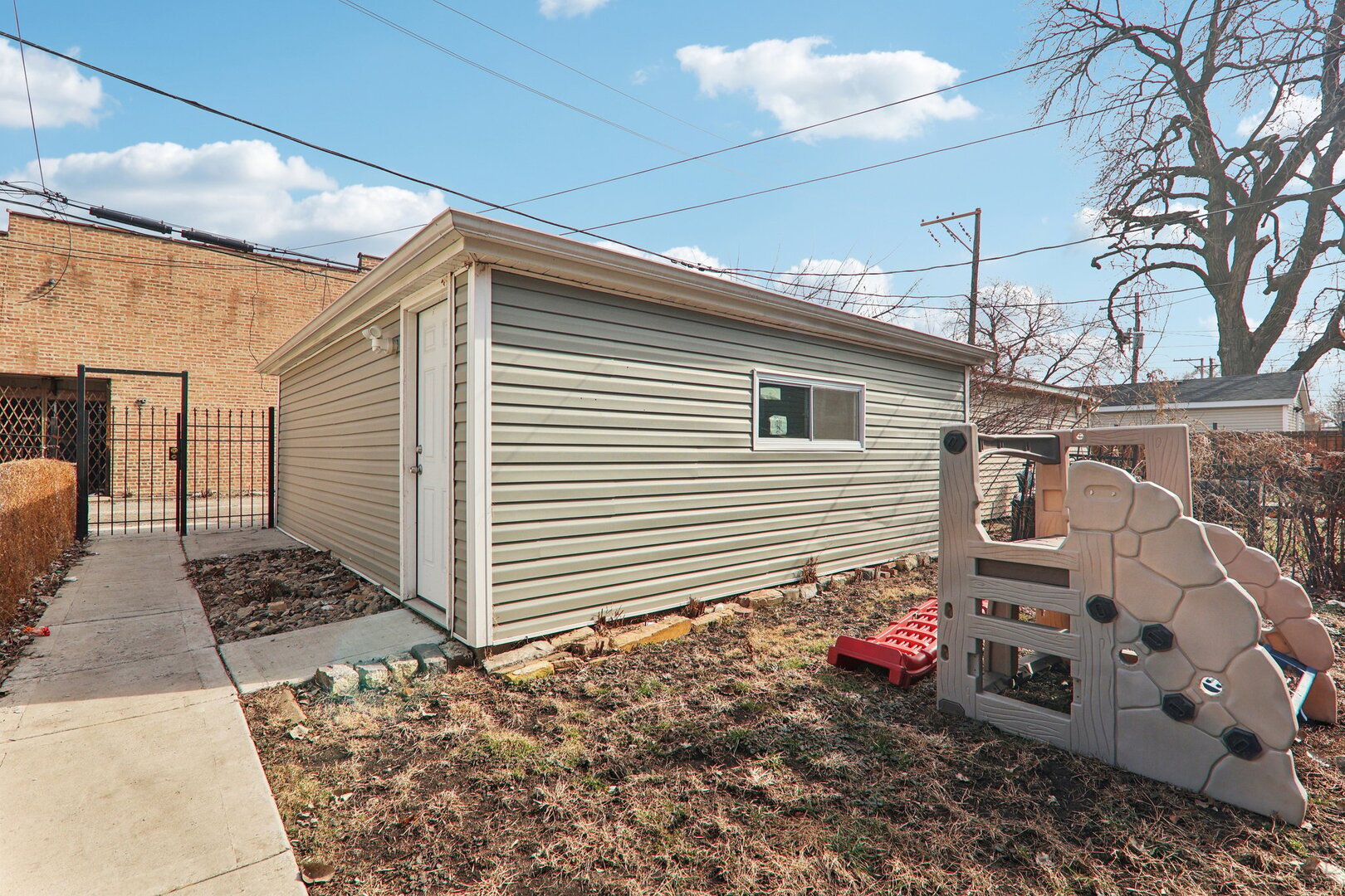 6217 S Seeley Avenue