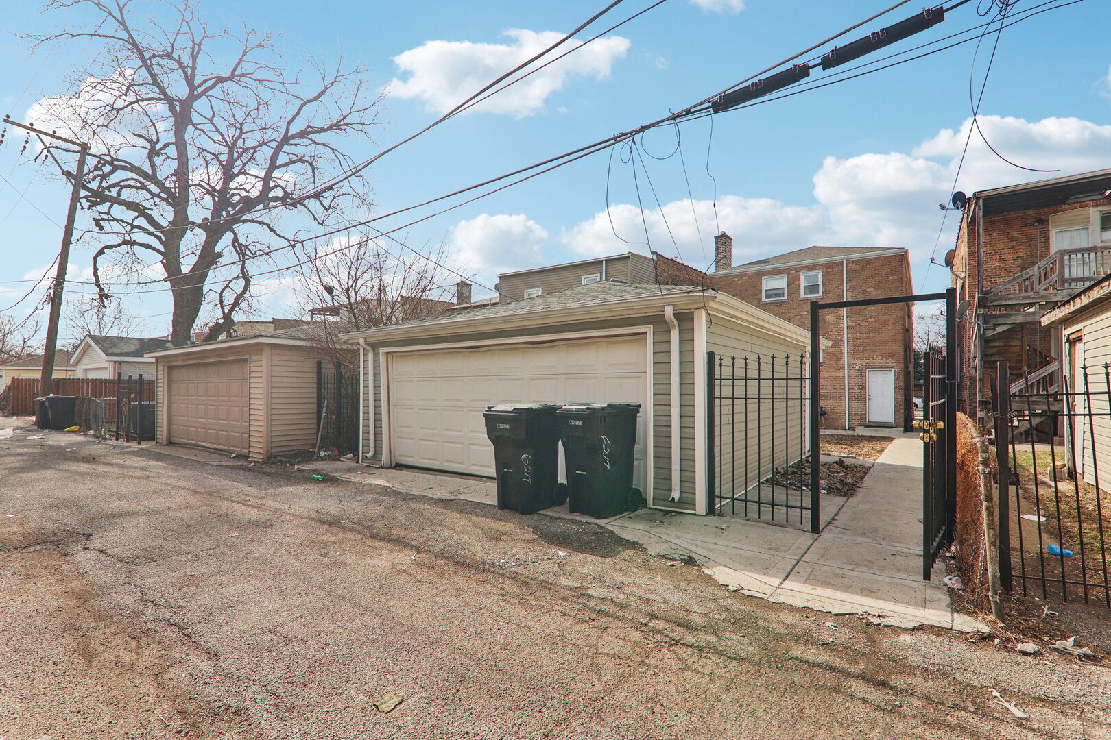 6217 S Seeley Avenue