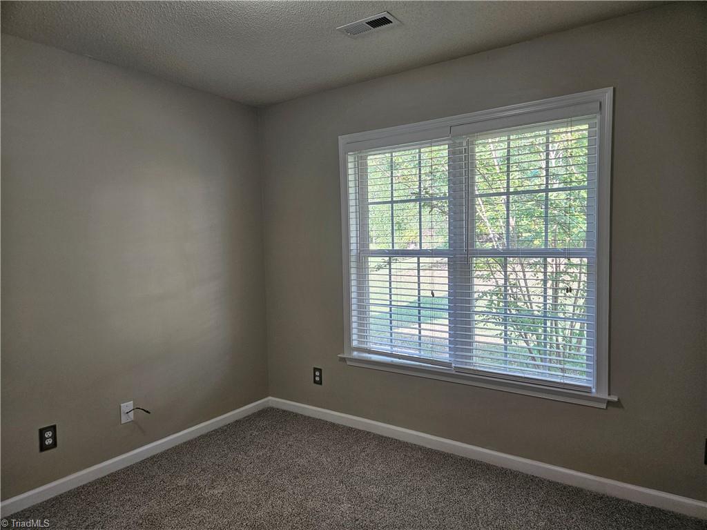 512 Crystal Hill Court, McLeansville