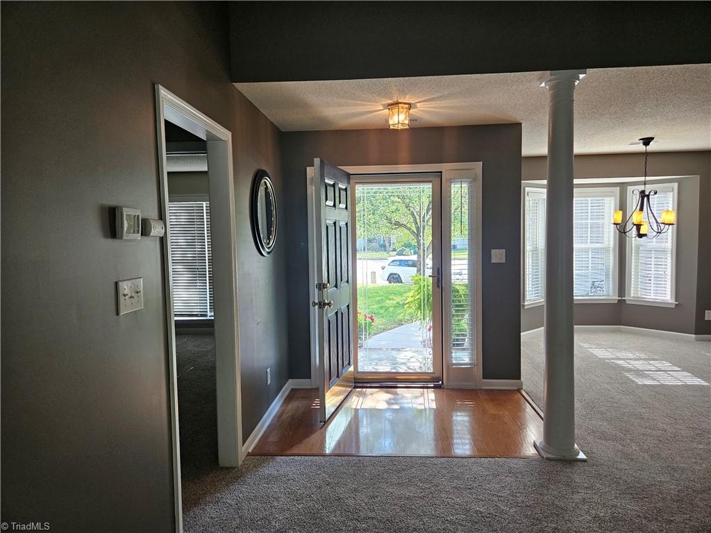 512 Crystal Hill Court, McLeansville