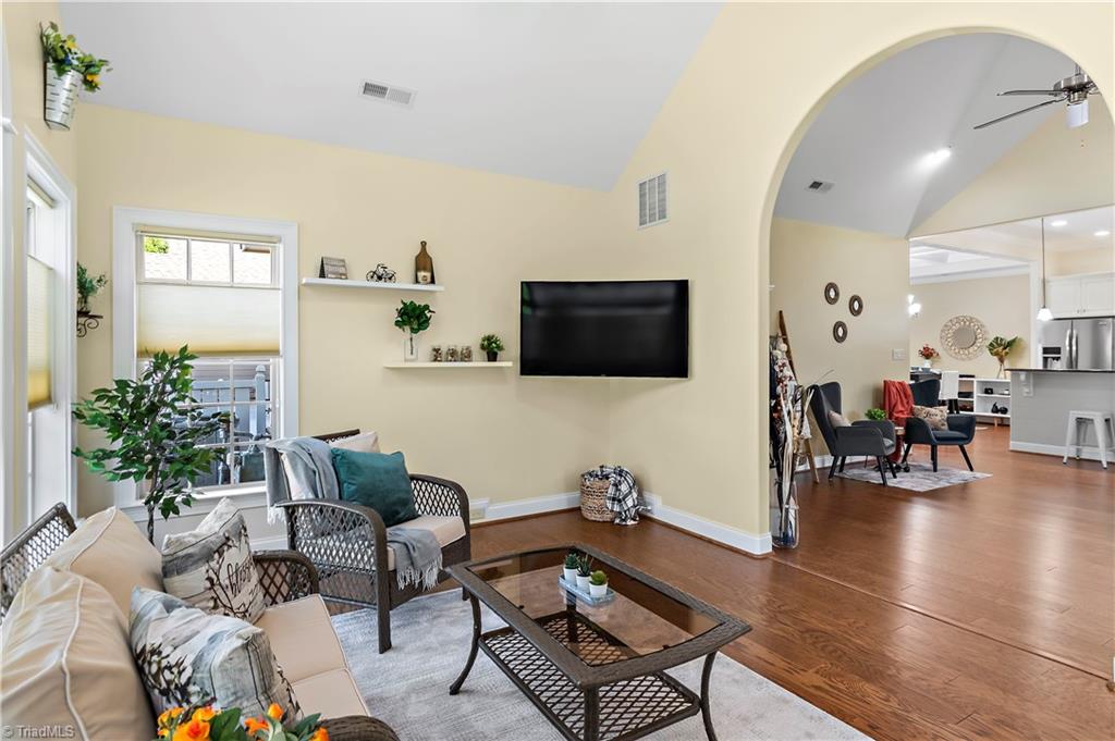 3533 Old Grist Court, Winston-Salem