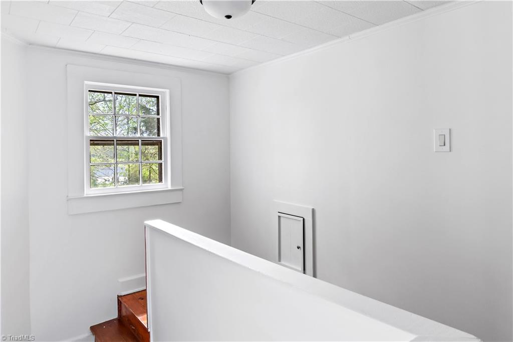 9000 Shallowford Road