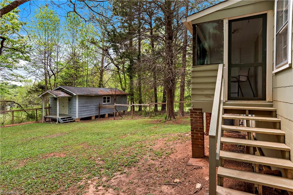 9000 Shallowford Road