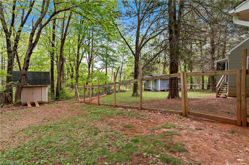 9000 Shallowford Road