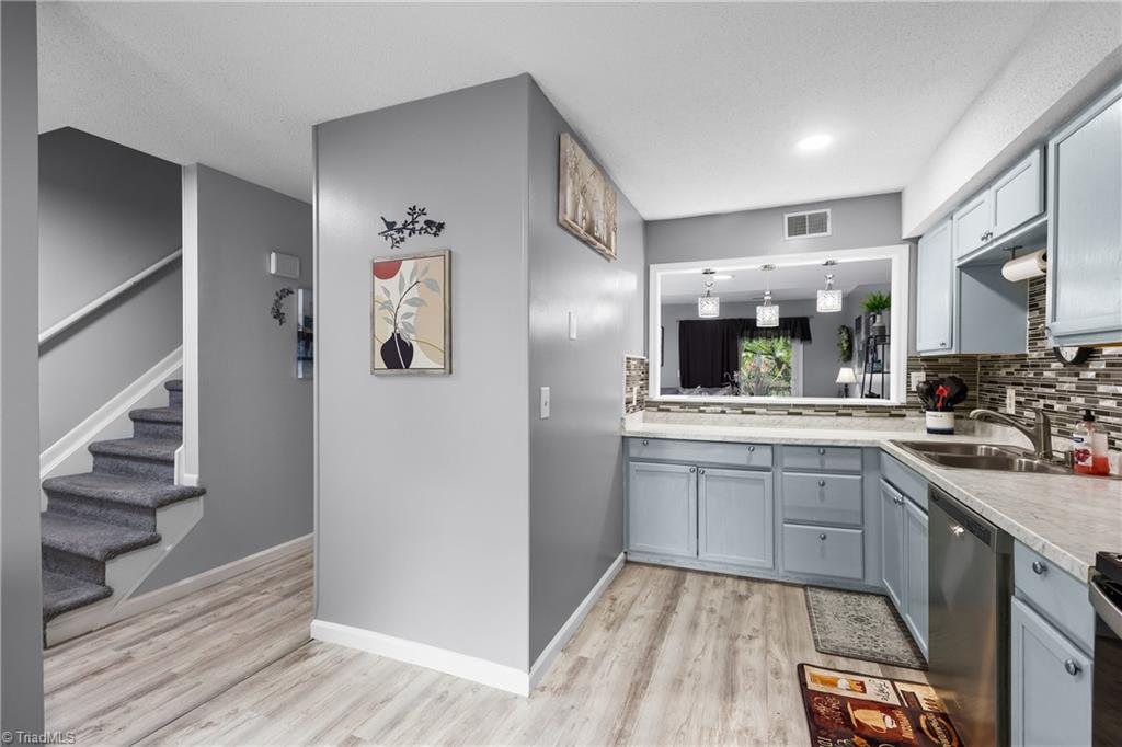 3745 Heathrow Drive, Winston-Salem