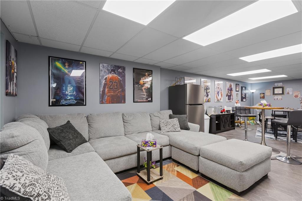 3745 Heathrow Drive, Winston-Salem