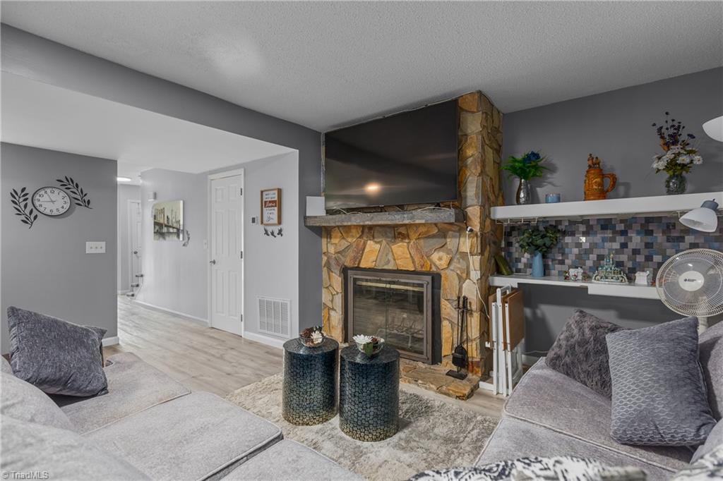 3745 Heathrow Drive, Winston-Salem