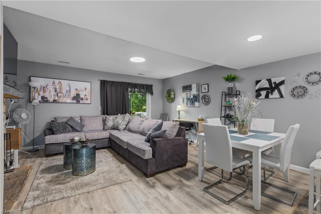 3745 Heathrow Drive, Winston-Salem