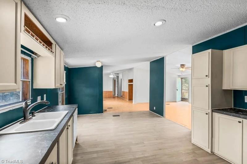 1030 Cloud Land Circle