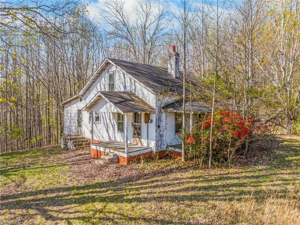 378 Bright Hill Lane