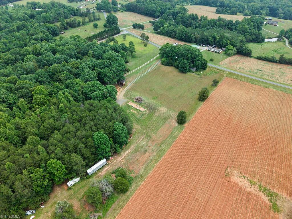 2025 Lace Knoll Road