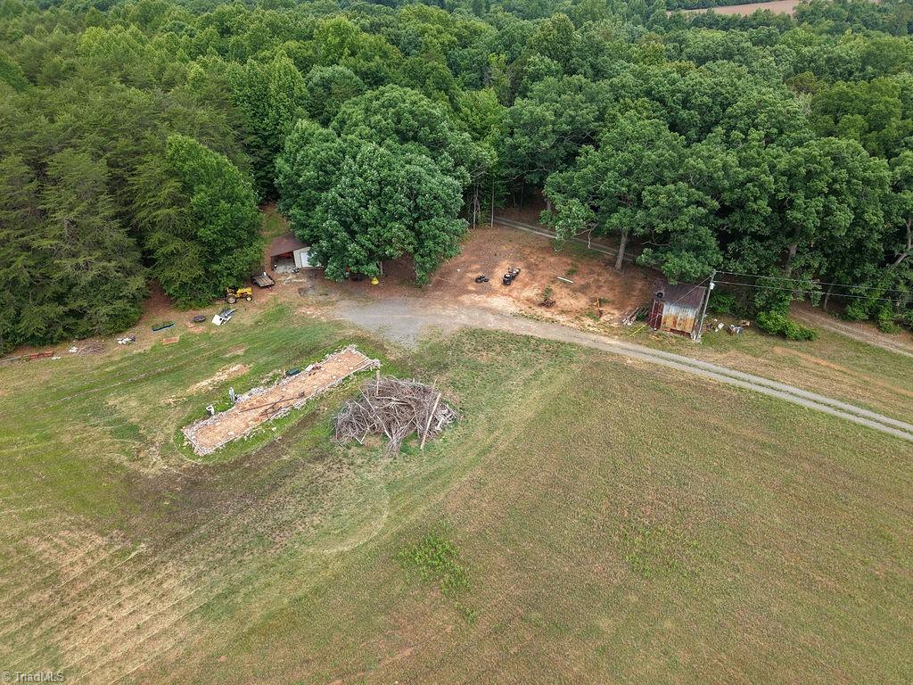 2025 Lace Knoll Road