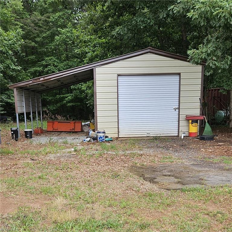 2025 Lace Knoll Road