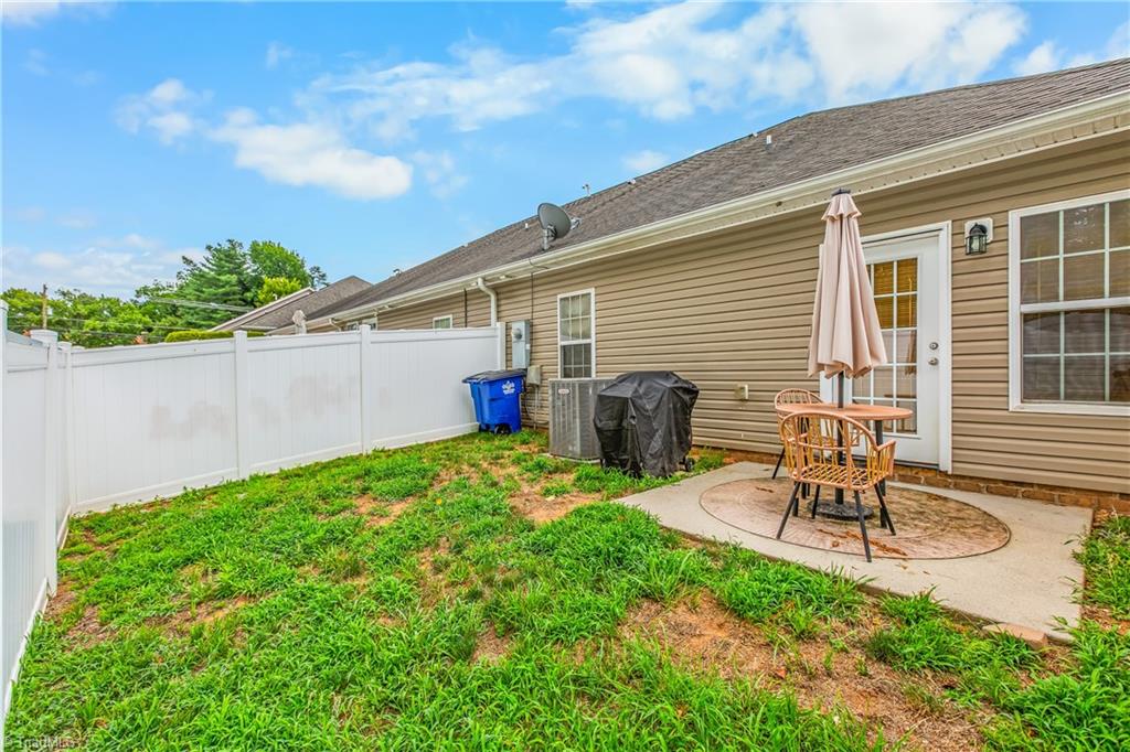 1659 Grand Springs Drive, Winston-Salem