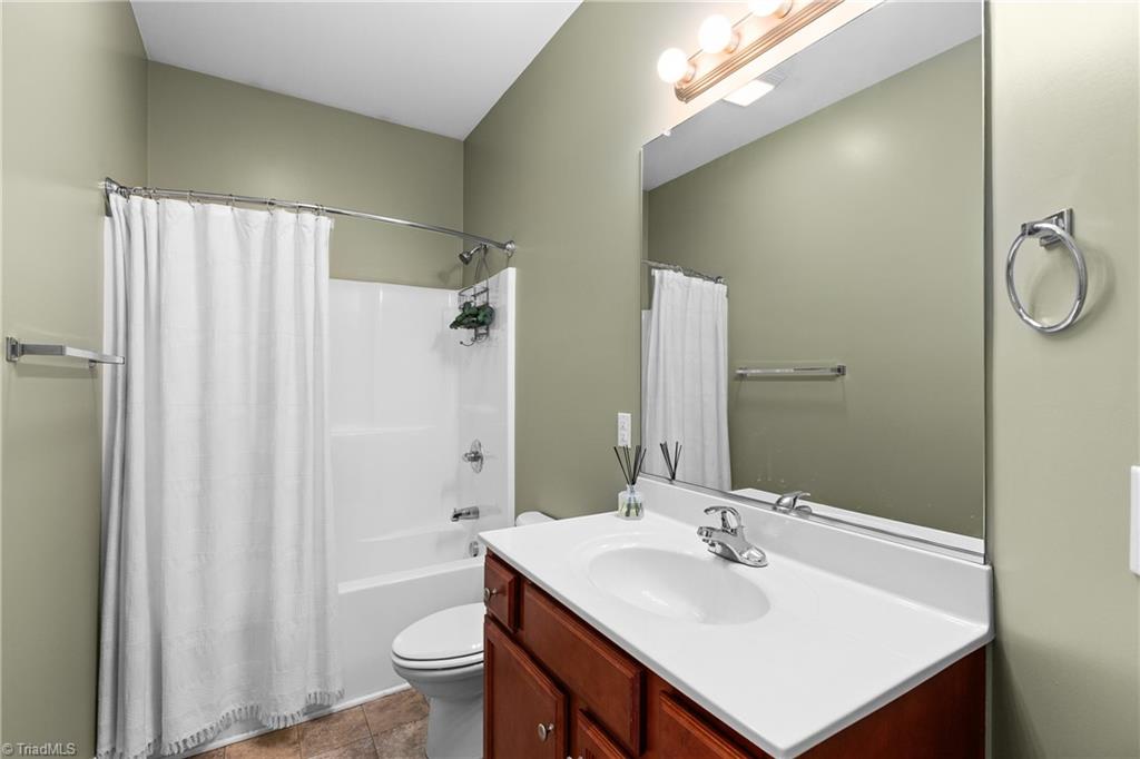 1659 Grand Springs Drive, Winston-Salem
