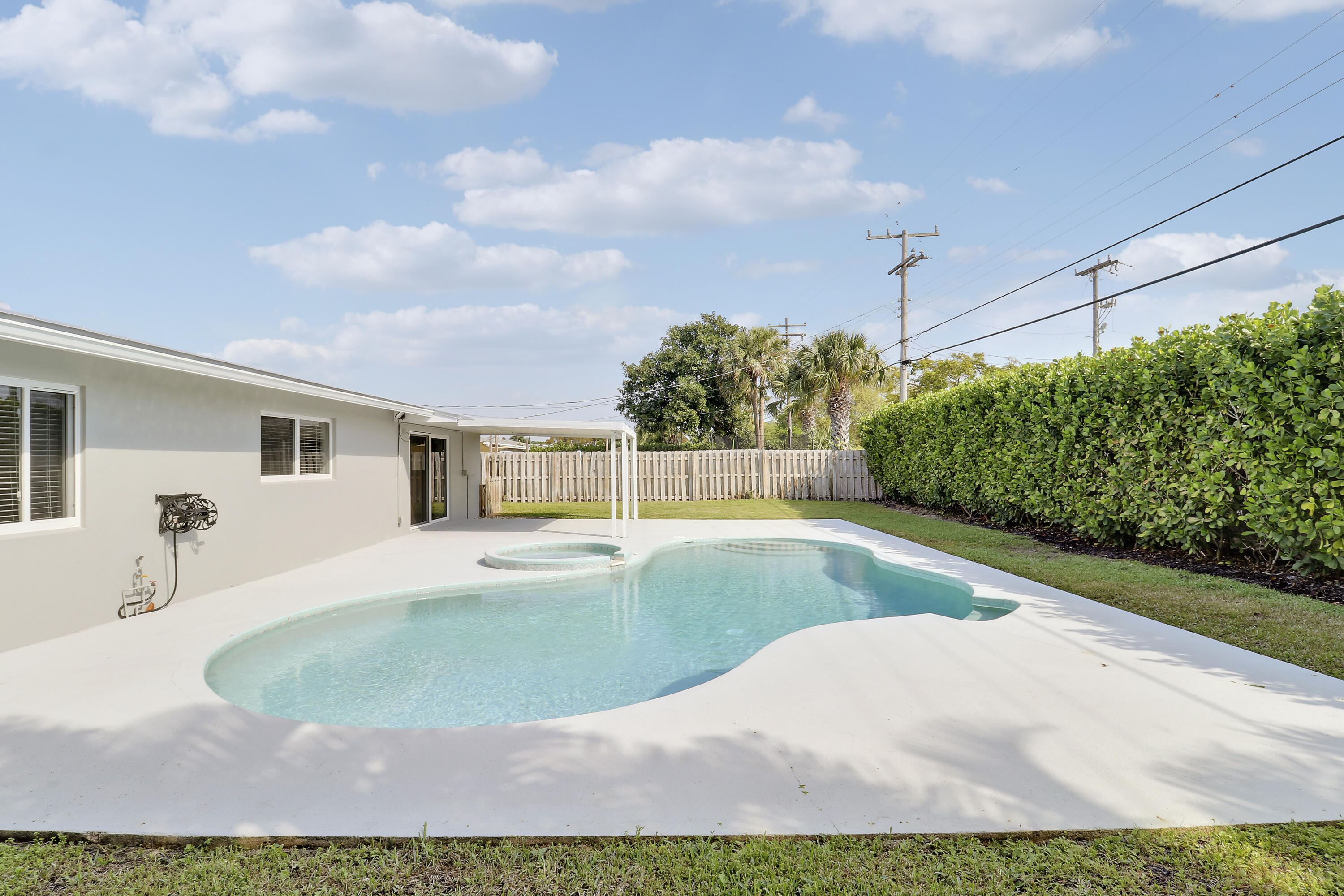 636 Eastwind Drive