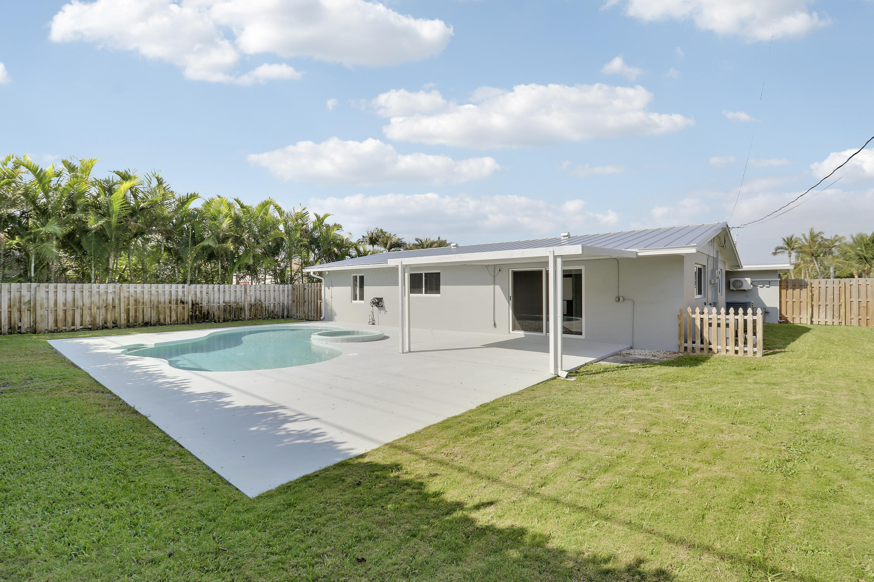 636 Eastwind Drive