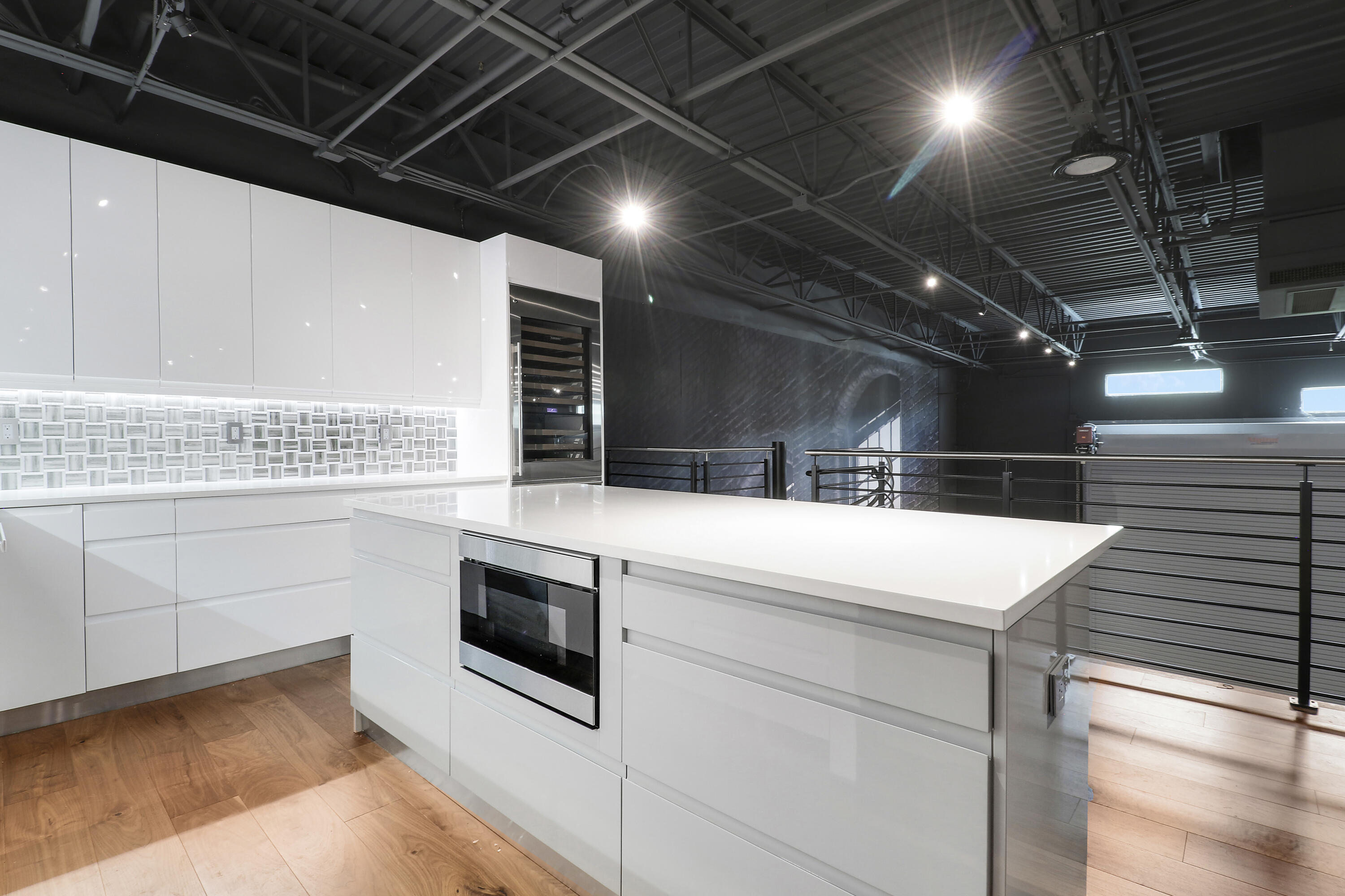 7210 Haverhill Business Parkway 31 & 32