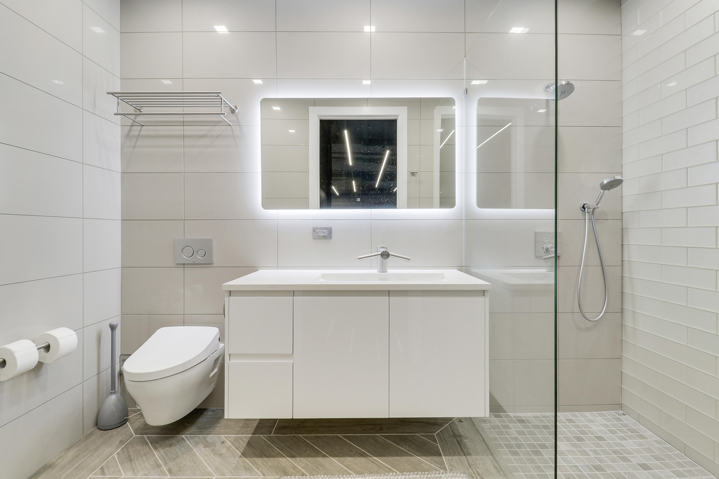 7210 Haverhill Business Parkway 31 & 32