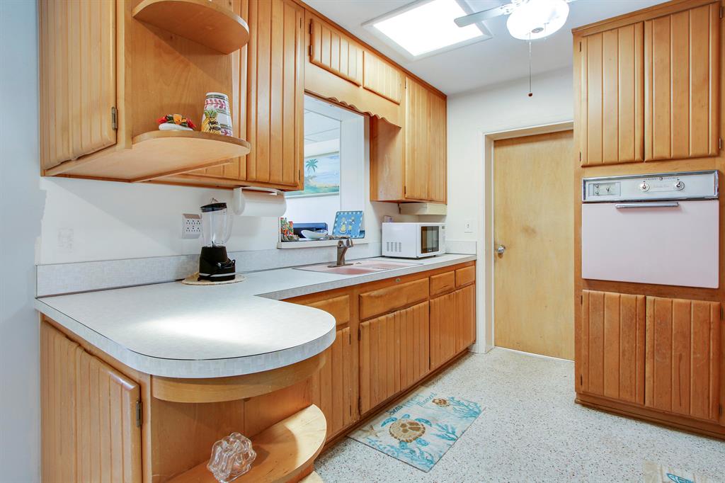 540 Driftwood Road