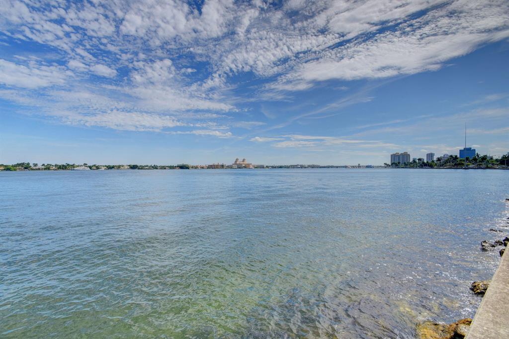 1801 N Flagler 306 Drive 306