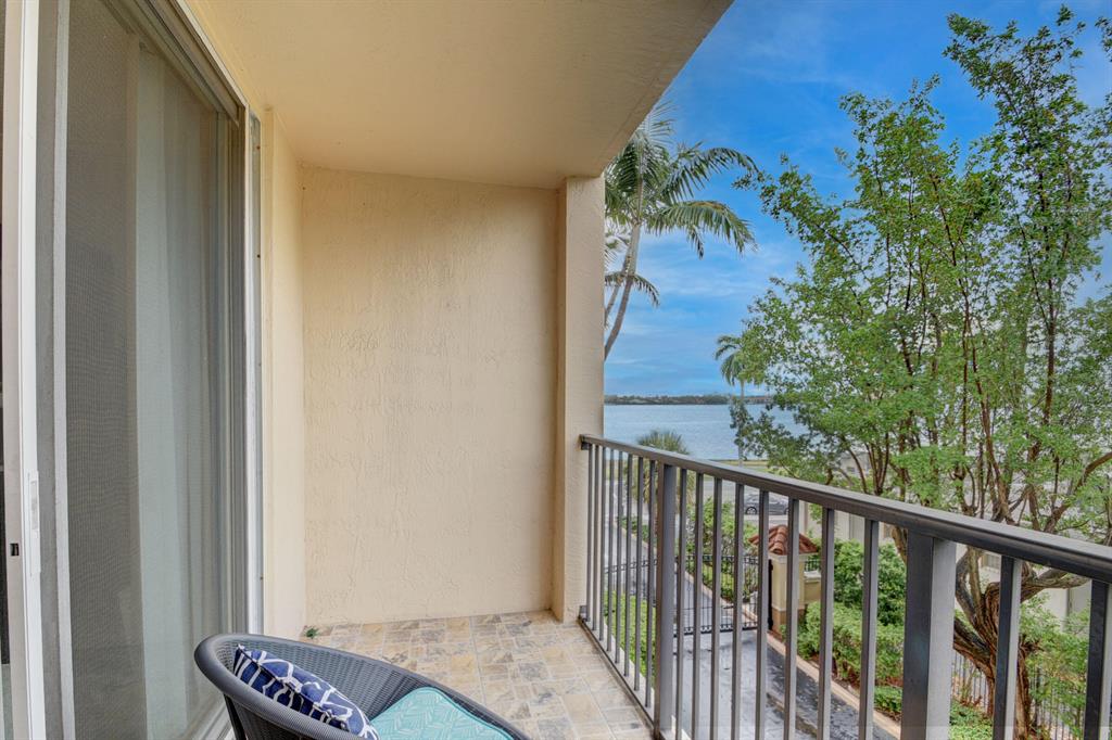 1801 N Flagler 306 Drive 306