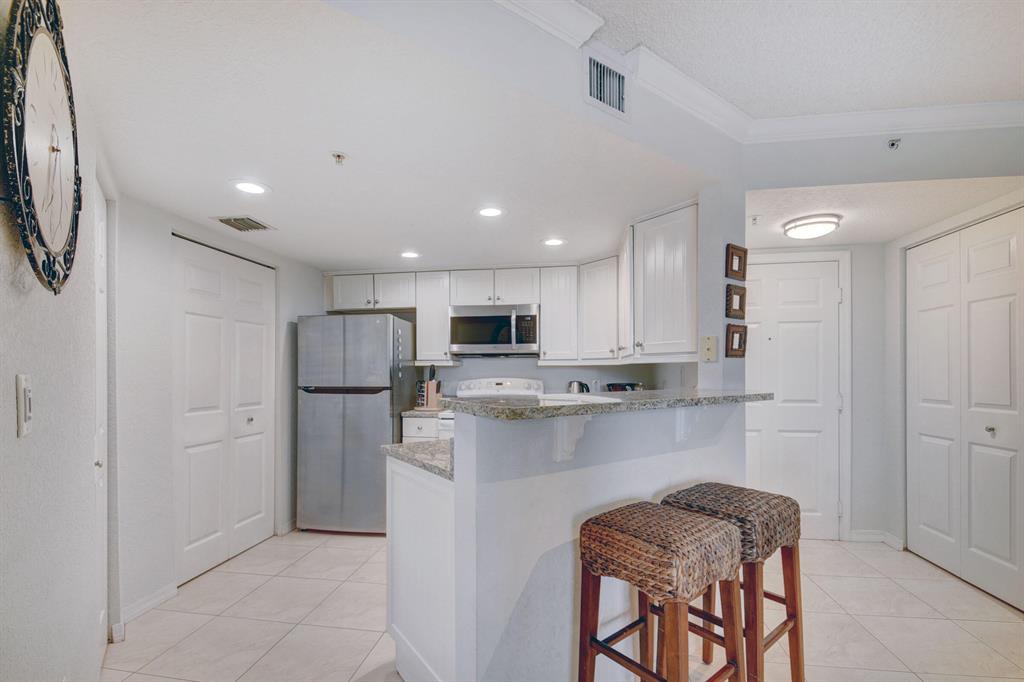 1801 N Flagler 306 Drive 306