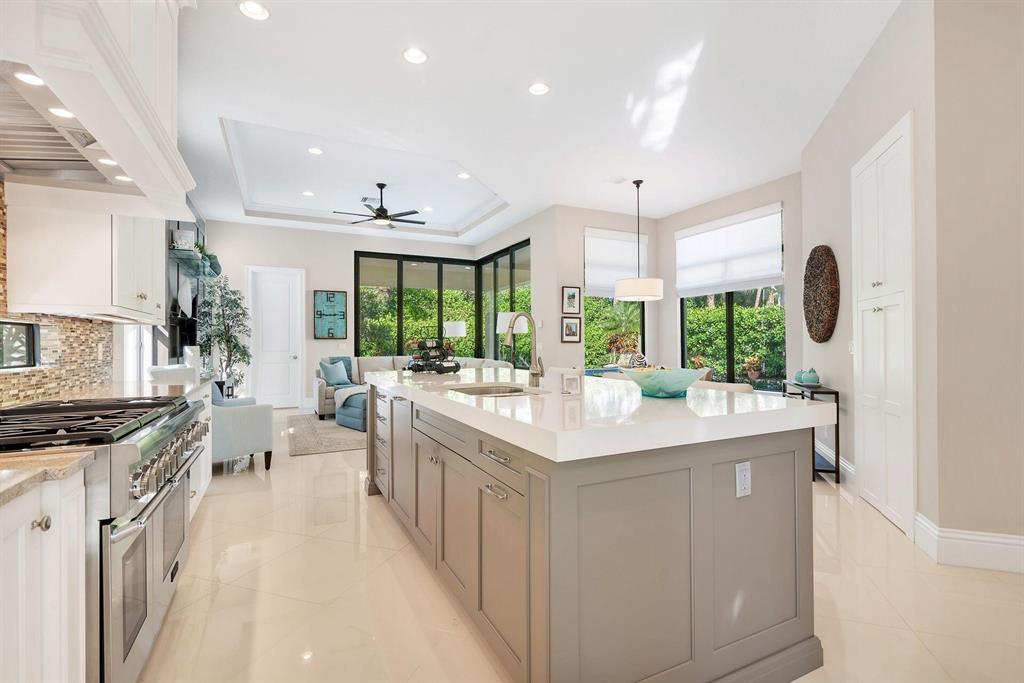 175 Gardenia Isles Drive