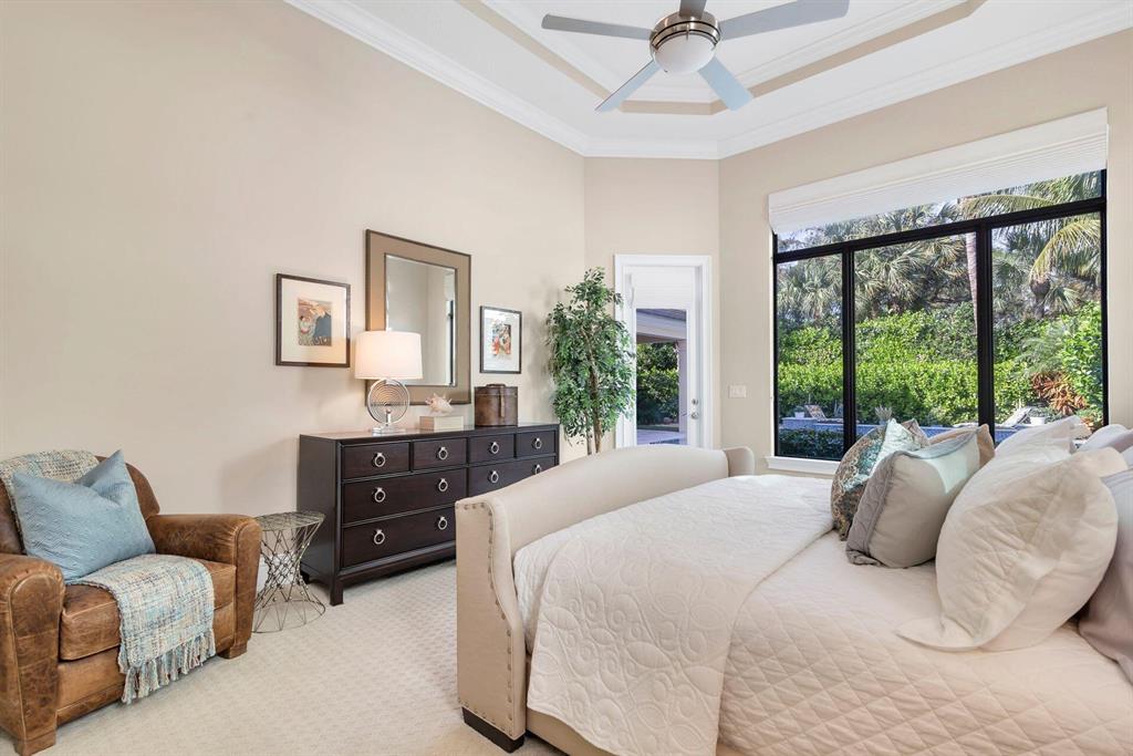 175 Gardenia Isles Drive