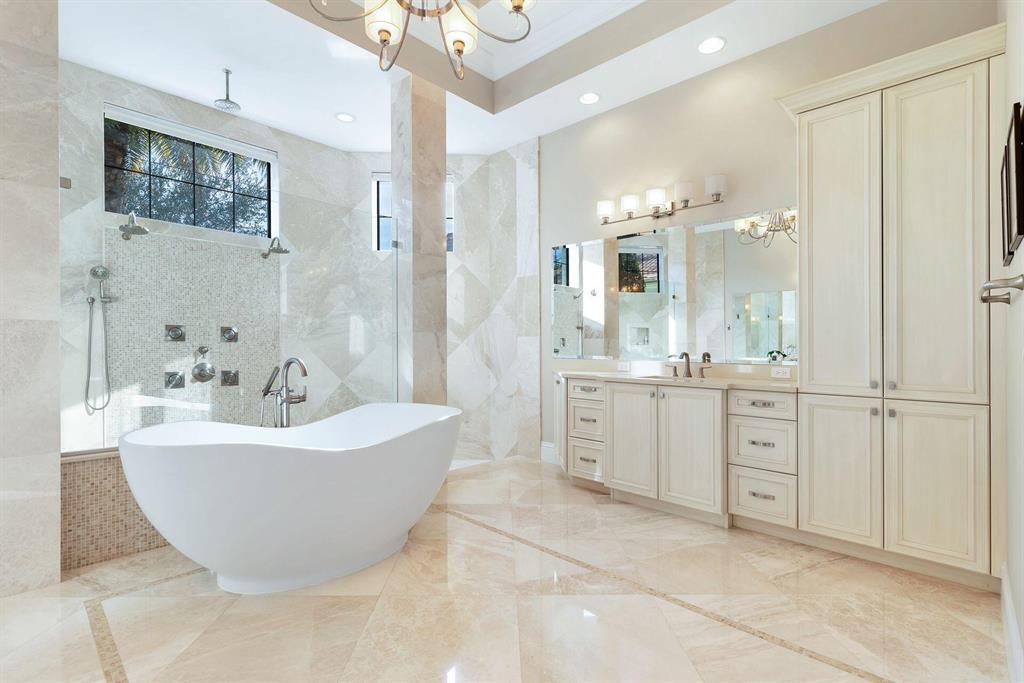 175 Gardenia Isles Drive