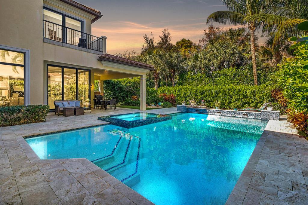 175 Gardenia Isles Drive