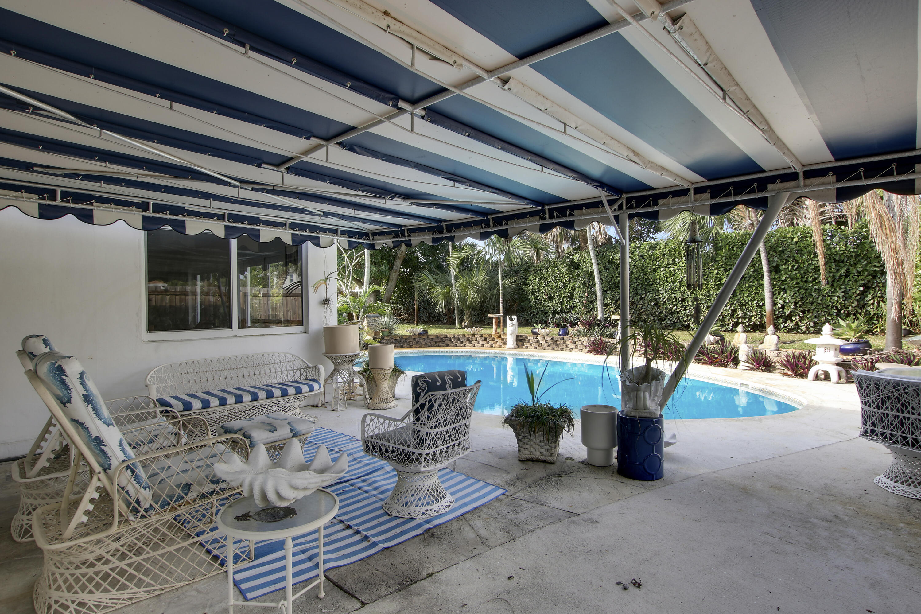 833 Westwind Drive