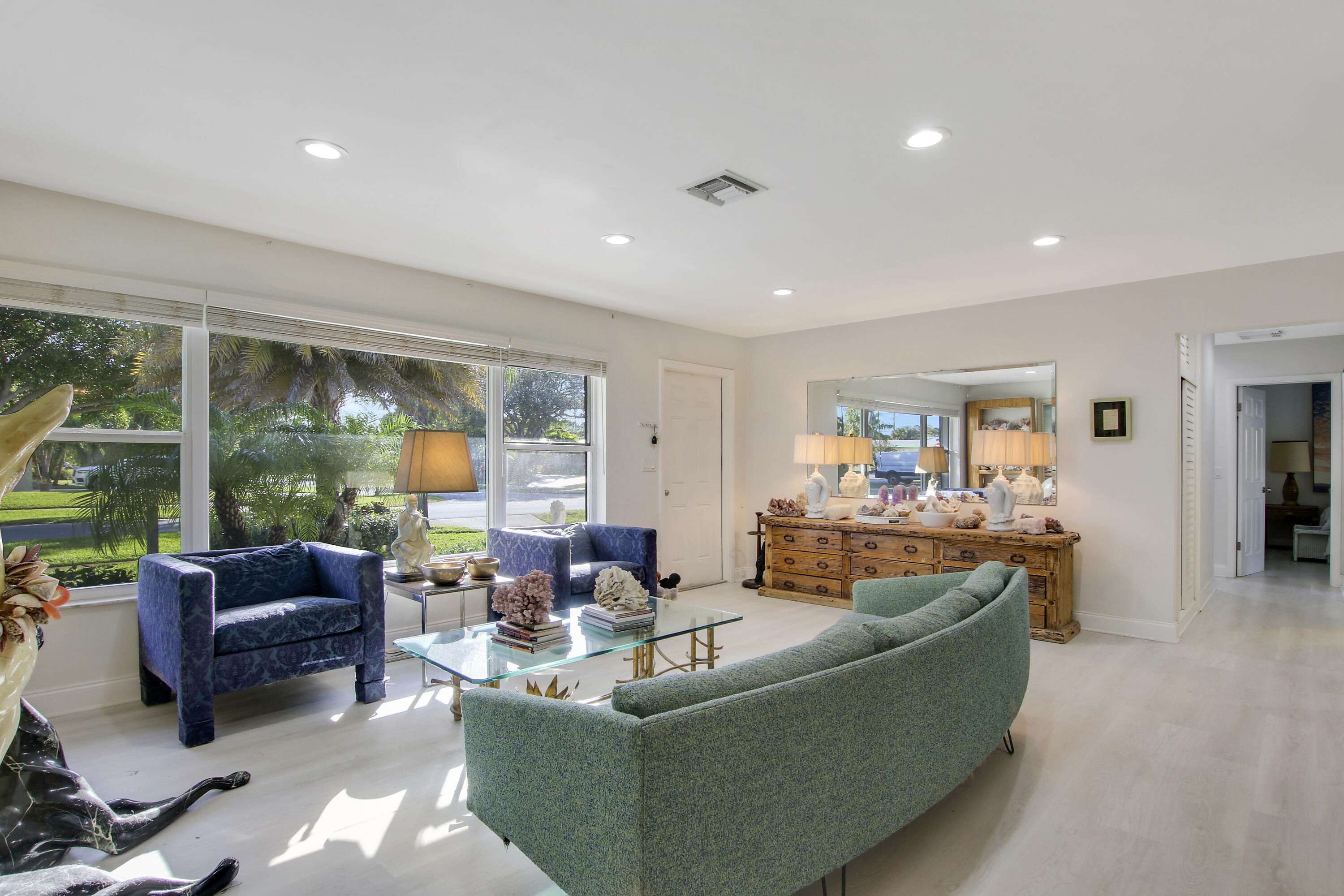 833 Westwind Drive