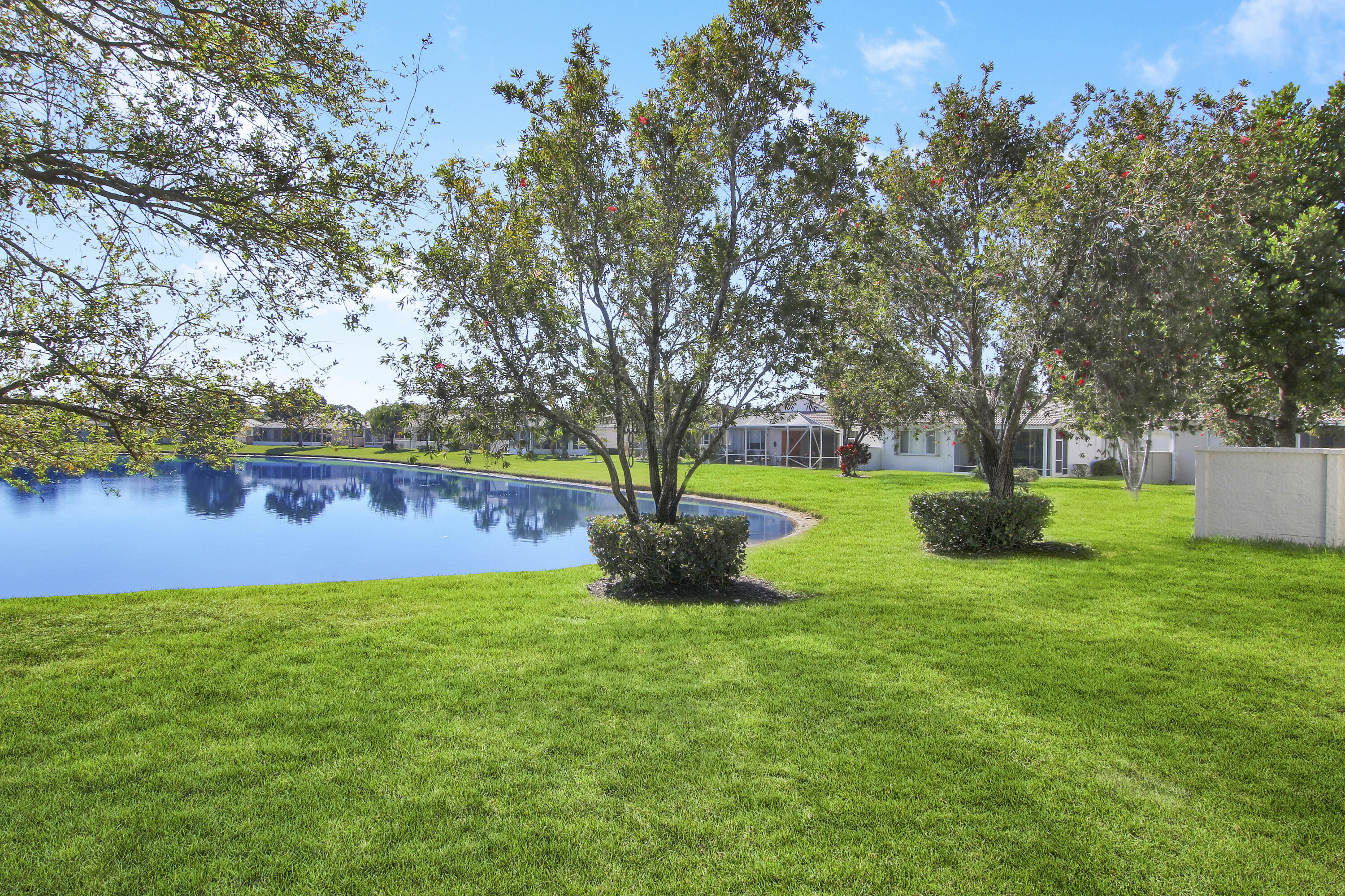 2725 Clipper Circle