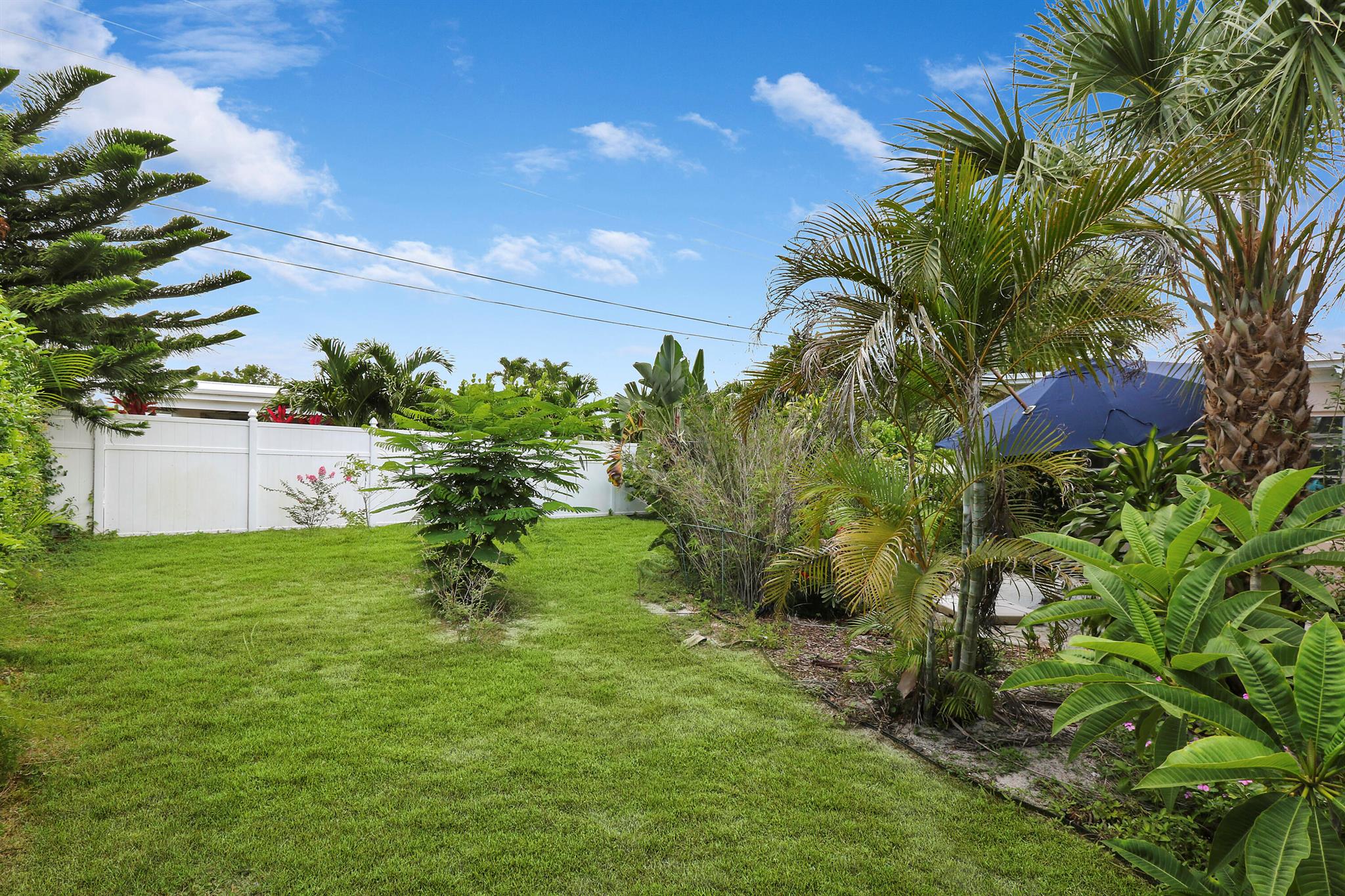 524 Lighthouse Drive
