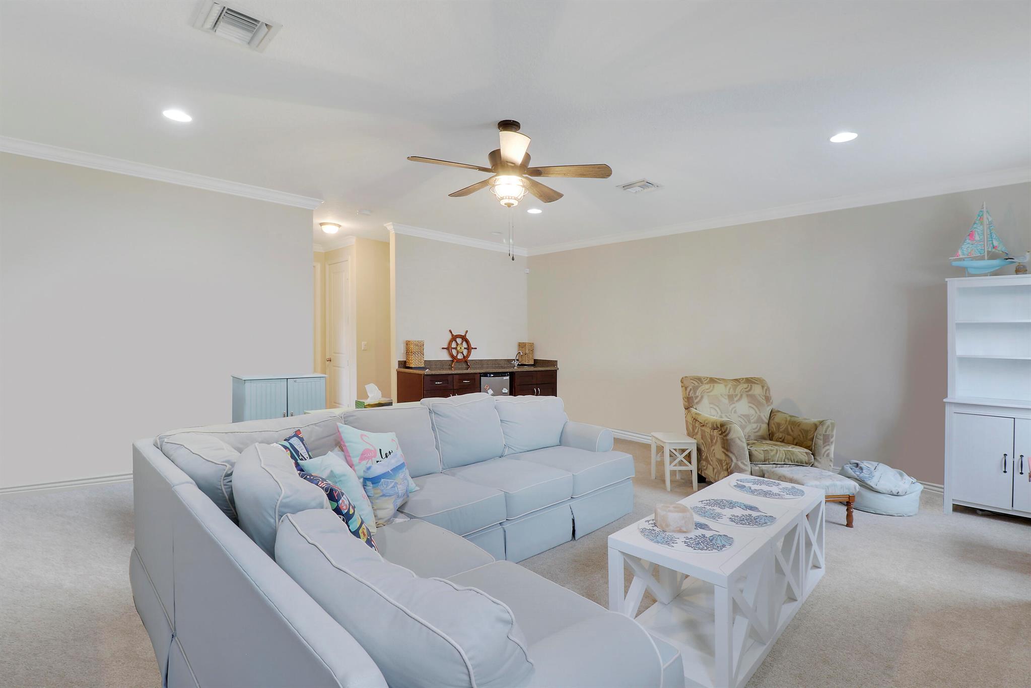 422 Harbour Road